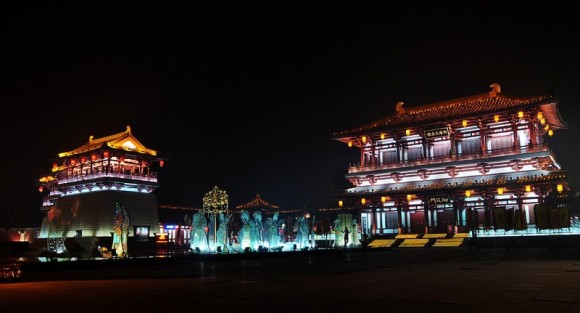圣诞之夜，大唐胜景，芙蓉夜色，霓光丽影…………
