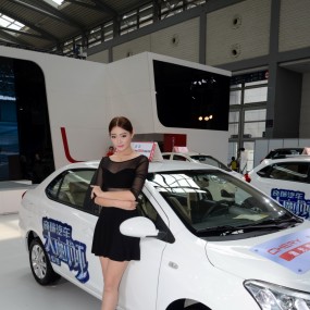 国庆车展妹子