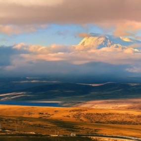 走进西藏：圣湖玛旁雍错