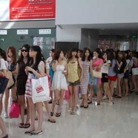 姐妹们活动现场