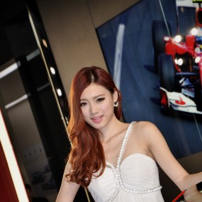 10-2日车展作业靓模之-----朵儿（一）