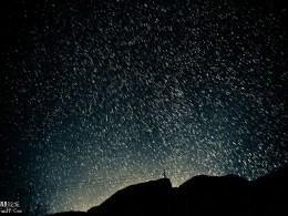 带着雪的夜夜夜