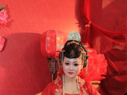 第七界婚博会品位古装秀模特实拍