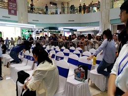 90后签名售书——牛叉