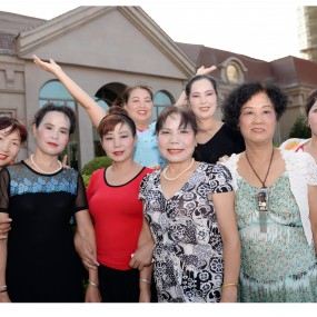 柳音飞絮艺术团义务演员