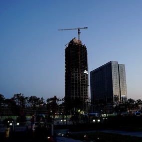 美丽夏日——木塔寺公园的夜景