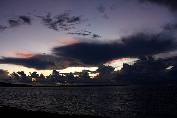 美国B---12 轰炸机来了！