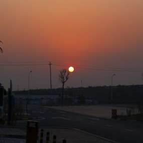 服务区夕阳随拍