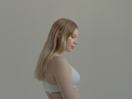 Evelyn Bencicova 人像摄影作品【supersupersoft】