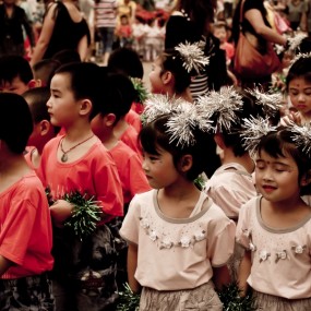 大龄儿童与小朋友的儿童节