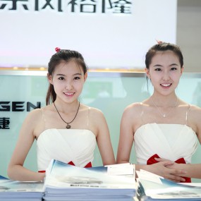 2013.6.8日曲江车展开幕