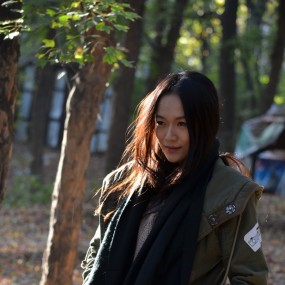 兴庆公园 树林中的美女（21）