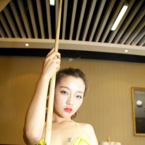 世园大公馆比基尼活动