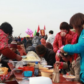 2月10日在西安白鹿塬看社火