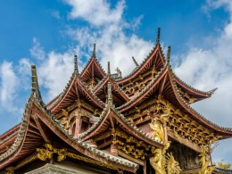 中国最后一个原始部落，坐落中缅边境，一言不合就“摸你黑”！