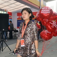 国庆车展拍美女