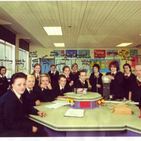 Julian Germain英国摄影师纪实作品欣赏：世界各地的学生们