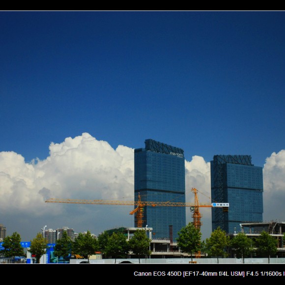 暴雨过后的天空