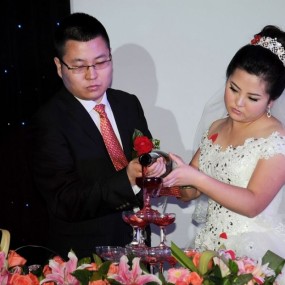 跟拍新郎娶新娘