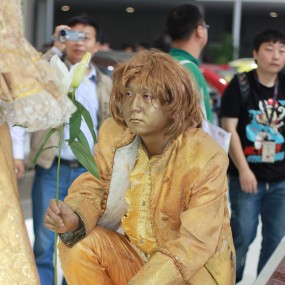 曲江车展--阿凡达-铜人凝固的爱