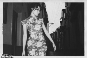 用黑白照片记录我与服装的故事