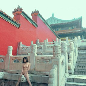 国产另类人体艺术摄影师作品