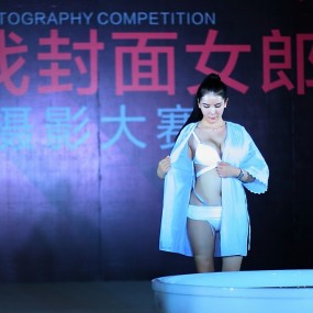 金店家居寻找封面靓女扫拍四