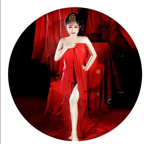 映日荷花别样红  联系Q241981063