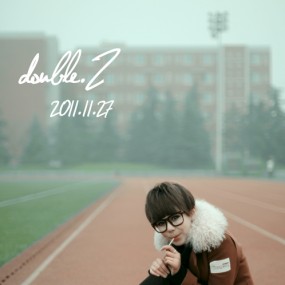 欧亚美女外拍.....