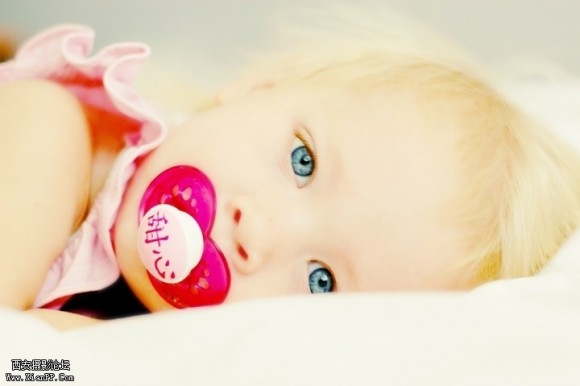 你的眼睛仿佛可以看透世界~