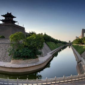 西安这座城：东南城脚有一个黄昏