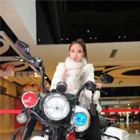 2013年10月20日哈雷女郎