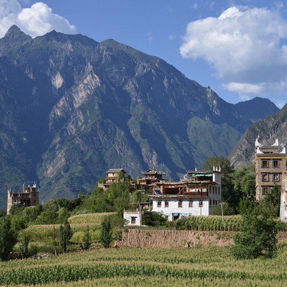 甘南行---碉楼与藏居