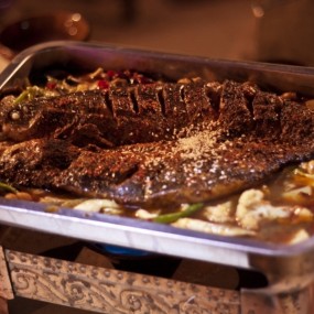 大冬天的就该去咥烧烤