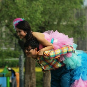 老公伤不起（蹭拍婚纱照）