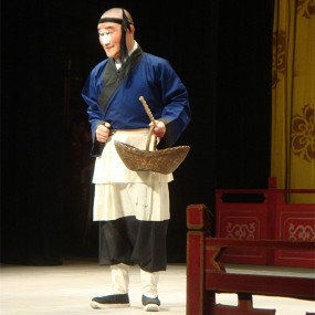 京剧欣赏----《钓金龟》