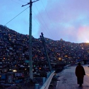 色达，一个让我长达6年的诱惑。这次终于找到这组照片了！