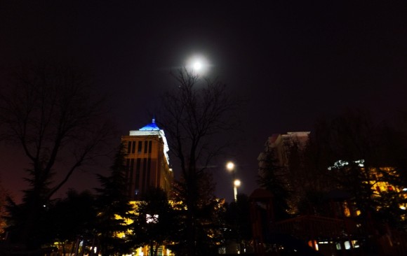 十月十五月亦明（小卡片机拍）