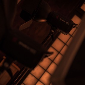 蛛女拍摄进行中