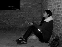 废墟？女孩？失意？写意！