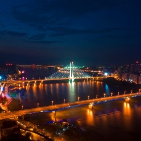 康帝酒店楼顶拍夜景