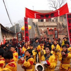 西安长安候官寨“牛老爷'" 社火---魏连升 摄影