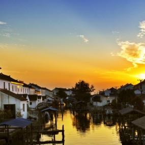 风光   只想走走看看