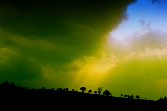 暴风雨到来之前 《尝试》