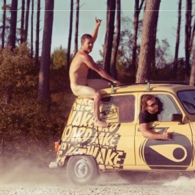 没有胆量，哪来荣耀！Sooruz Surfwear牛仔厂牌雷人广告