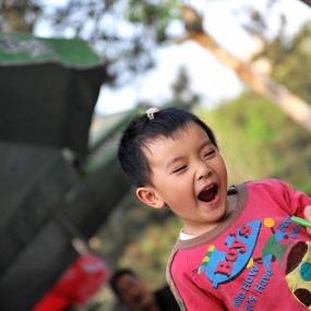 丰庆公园偶遇两美女