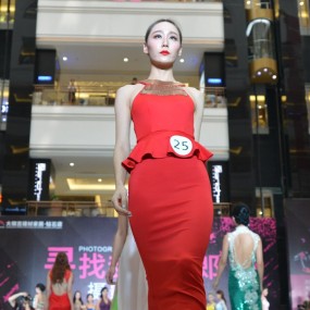 "封面女郎"之走秀