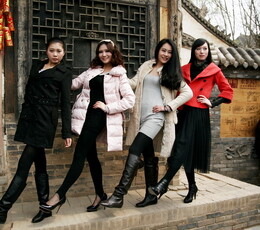 袁家村的一伸腿