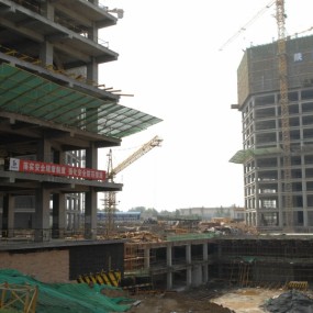 走进建设中的内陆港---西安国际港务区2