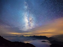 美哭了，夜空中最亮的星